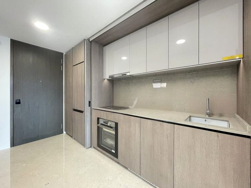 AVENUE SOUTH RESIDENCE 4