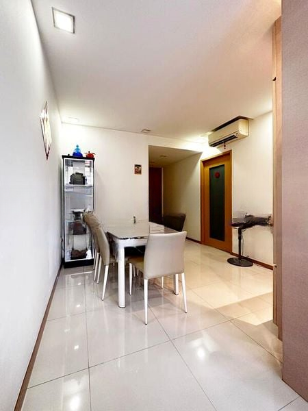 BLOSSOM RESIDENCES 3