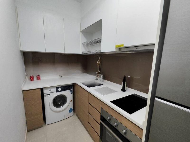 TREASURE AT TAMPINES 4