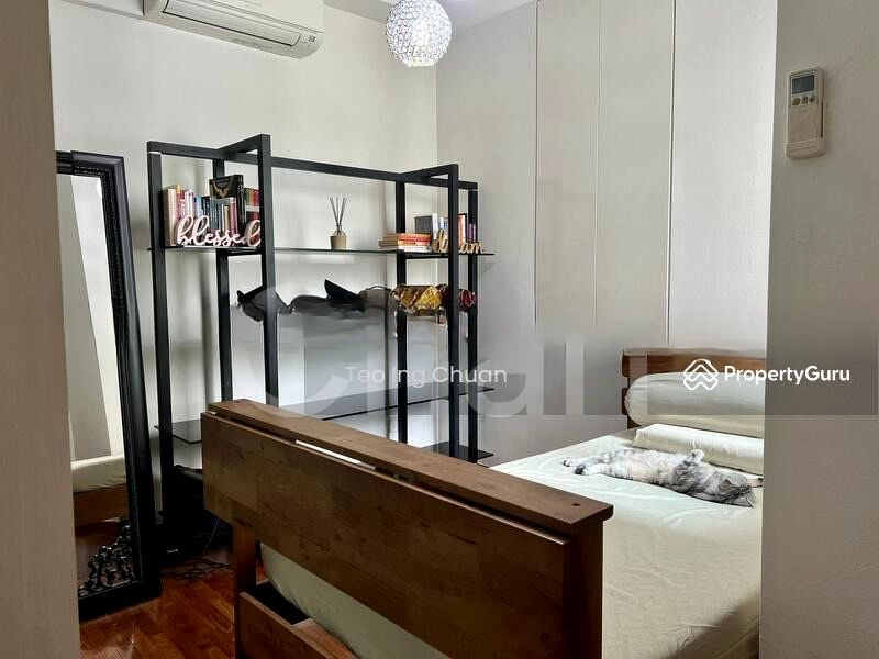 COMPASS HEIGHTS 1