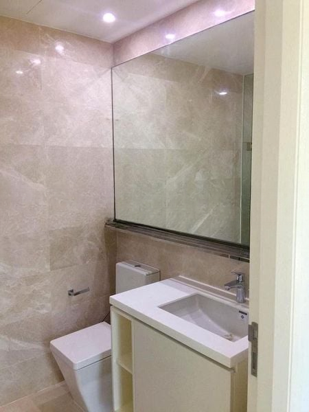 KINGSFORD . HILLVIEW PEAK 3