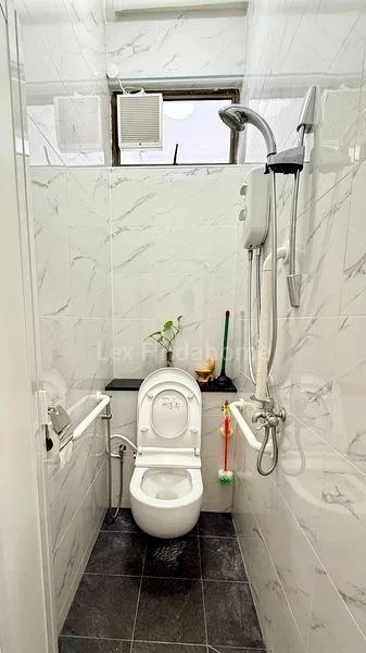 KENSINGTON PARK CONDOMINIUM 12