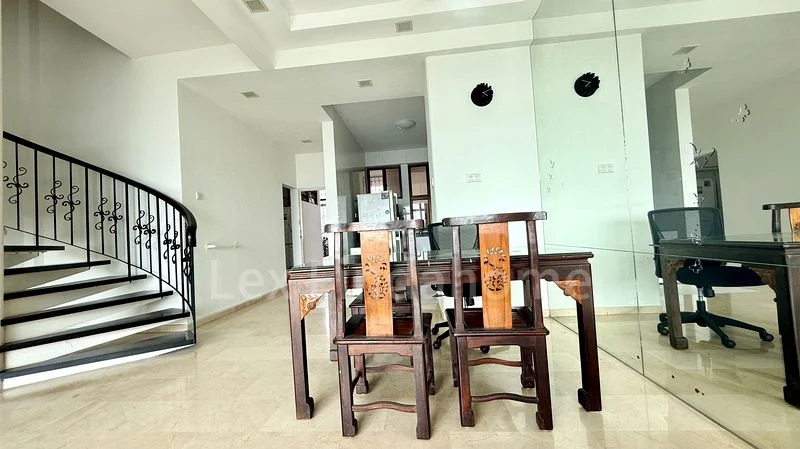 KENSINGTON PARK CONDOMINIUM 13