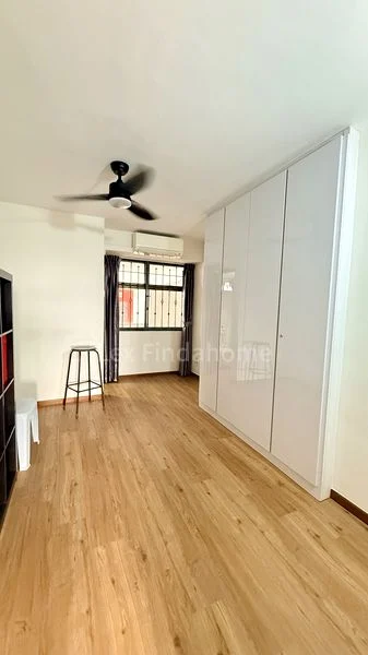 KENSINGTON PARK CONDOMINIUM 14