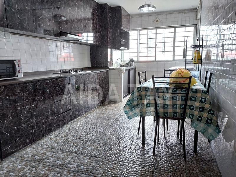 JURONG EAST ST 32 11