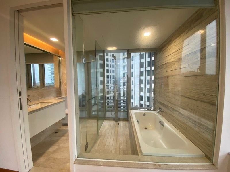 MADISON RESIDENCES 10