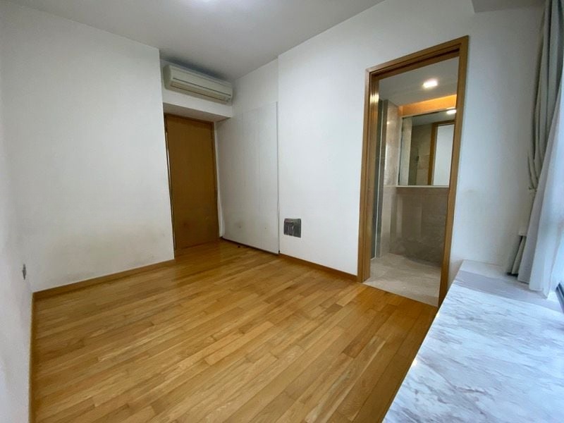 MADISON RESIDENCES 13