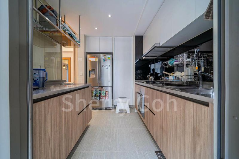 RIVERCOVE RESIDENCES 12