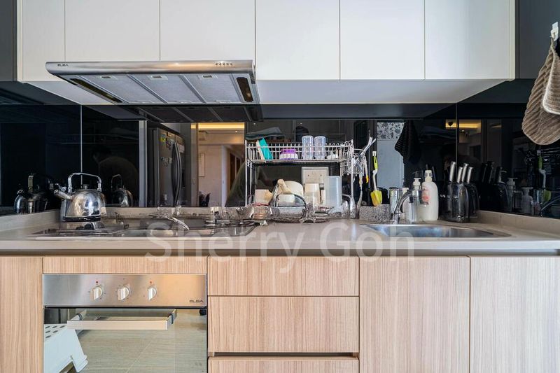 RIVERCOVE RESIDENCES 13