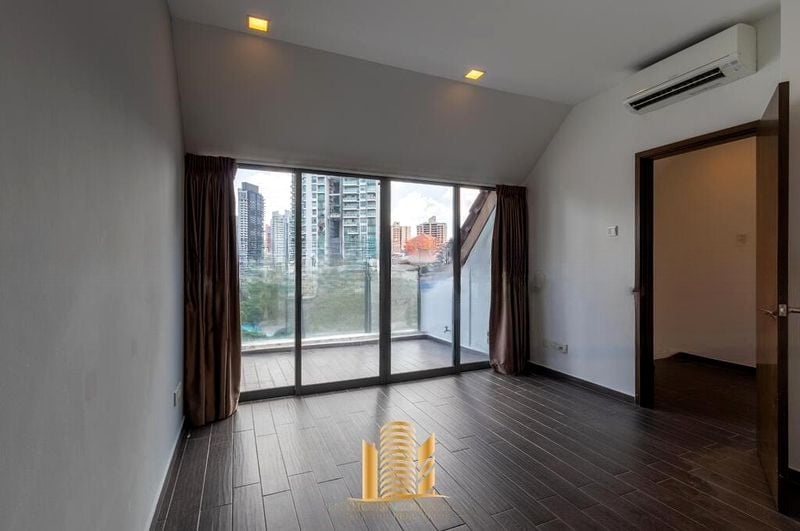 WATERMARK ROBERTSON QUAY 8