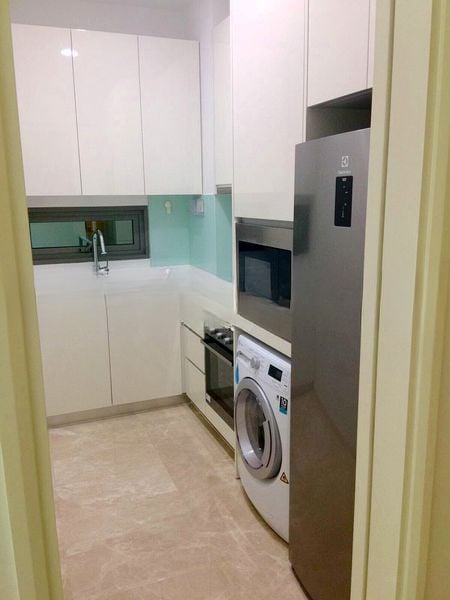 KINGSFORD . HILLVIEW PEAK 2