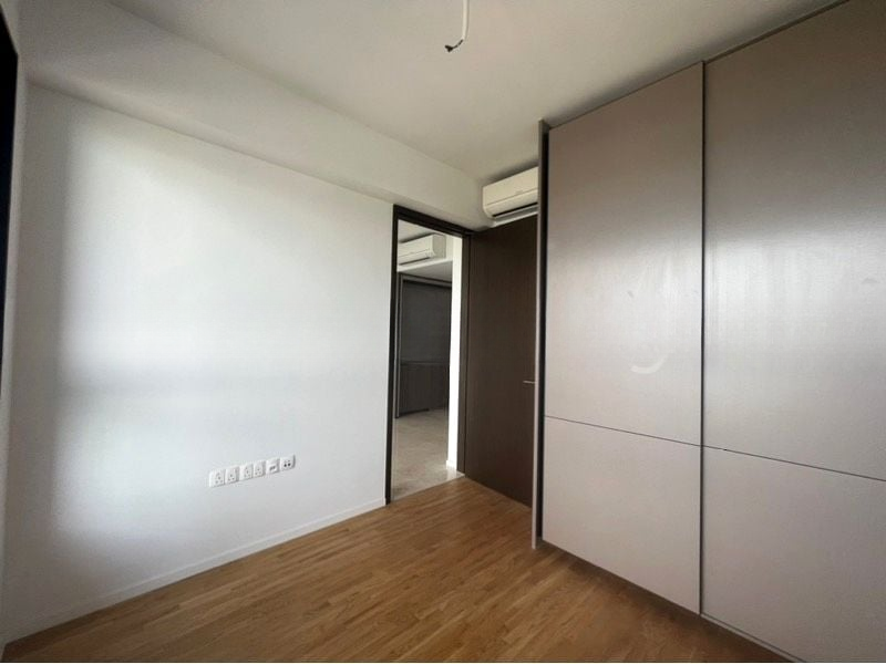 AVENUE SOUTH RESIDENCE 5