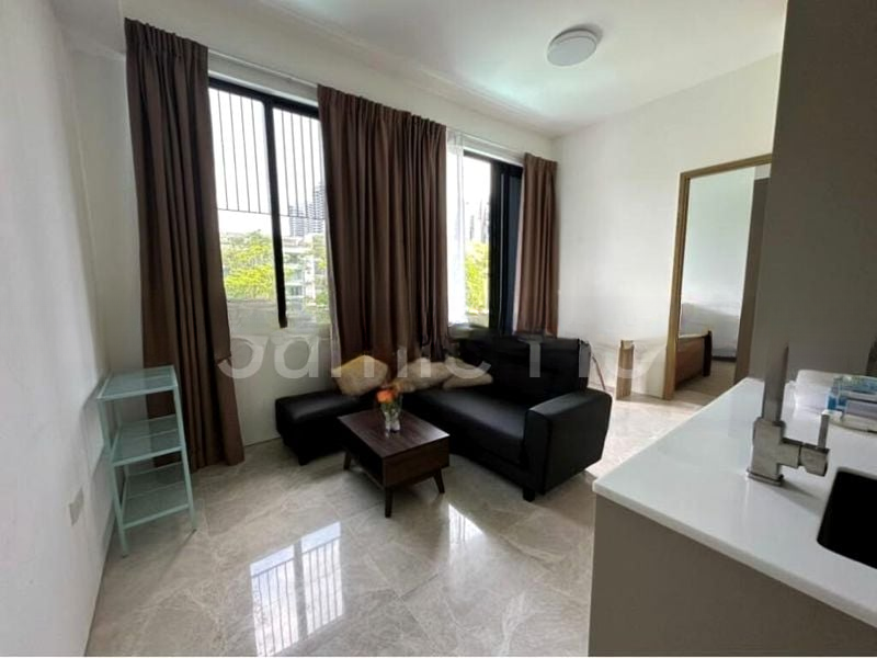 THE ENCLAVE . HOLLAND 8