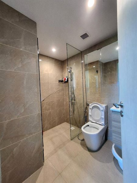 TREASURE AT TAMPINES 5