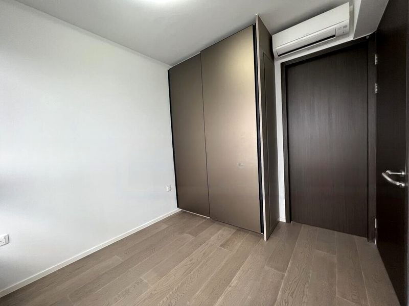 AVENUE SOUTH RESIDENCE 5