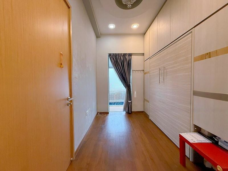 DAISY SUITES 6