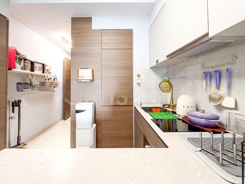 THE FLORENCE RESIDENCES 10