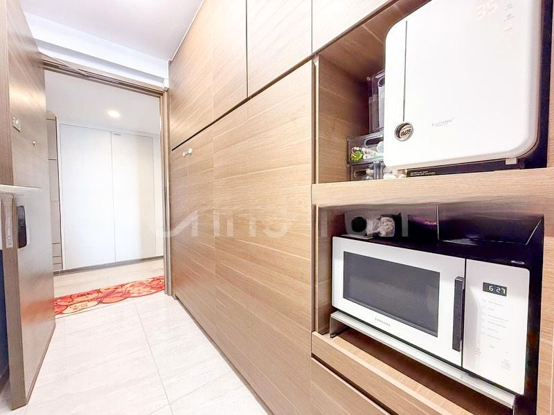 THE FLORENCE RESIDENCES 8