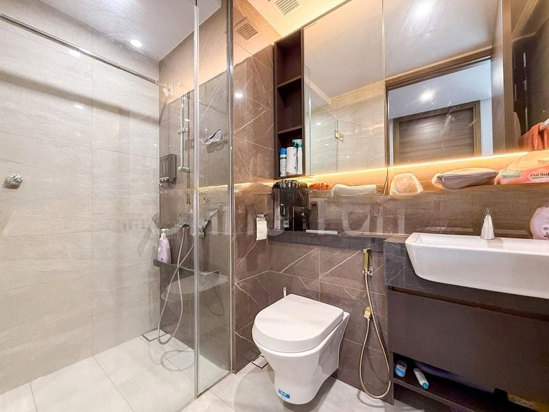 THE FLORENCE RESIDENCES 13