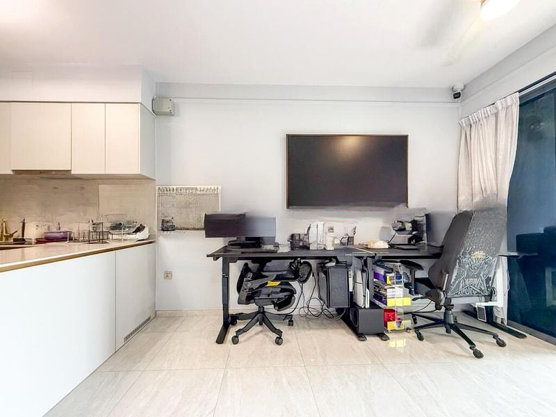 THE FLORENCE RESIDENCES 10