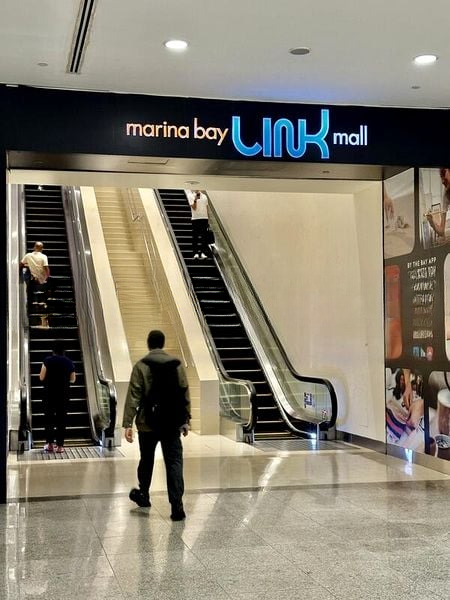 THE SAIL @ MARINA BAY 5