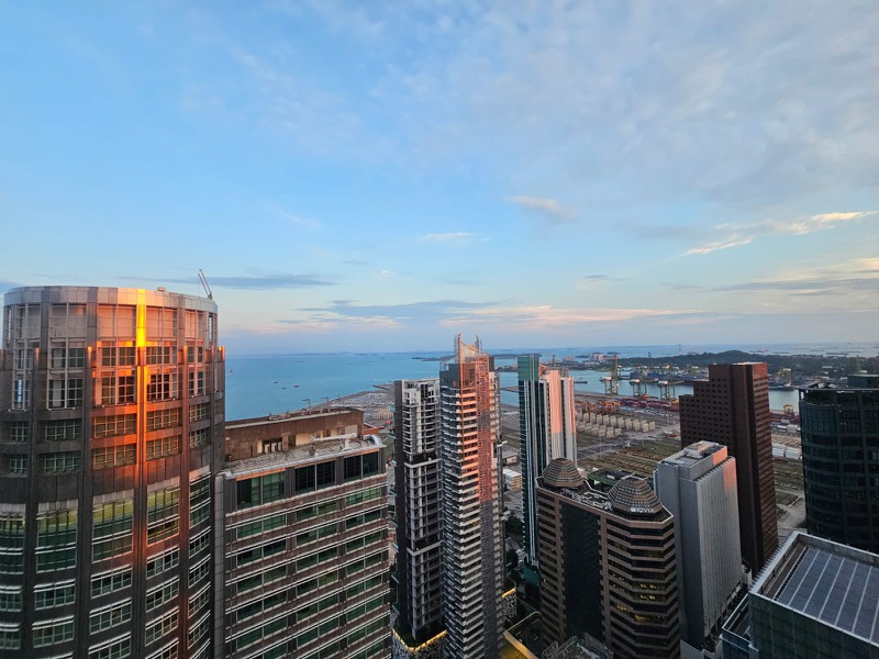 INTERNATIONAL PLAZA 2