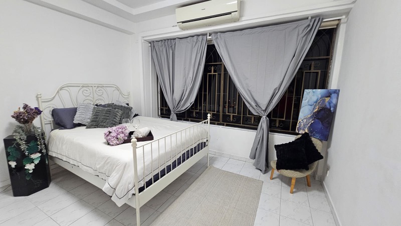 INTERNATIONAL PLAZA 58