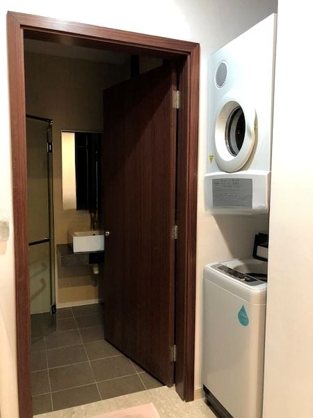 ONAN SUITES 9