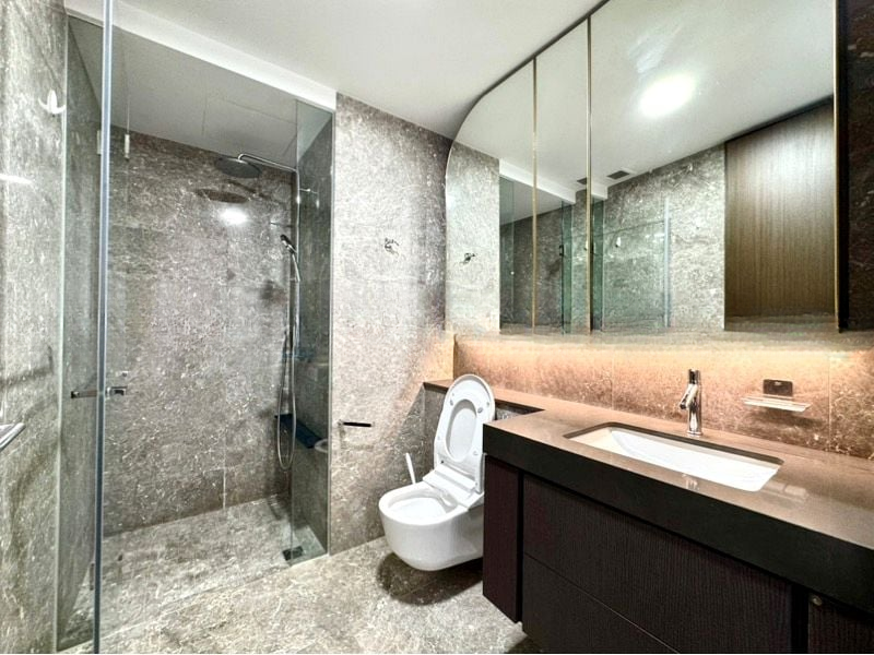 AVENUE SOUTH RESIDENCE 6