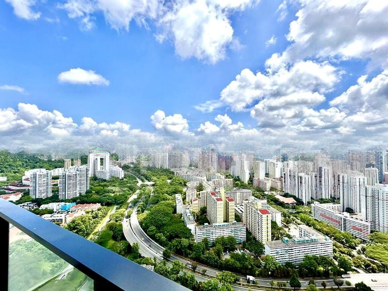 AVENUE SOUTH RESIDENCE 8