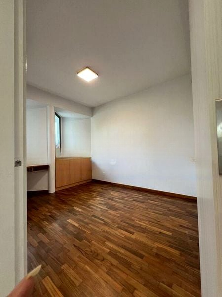 ORCHID PARK CONDOMINIUM 10