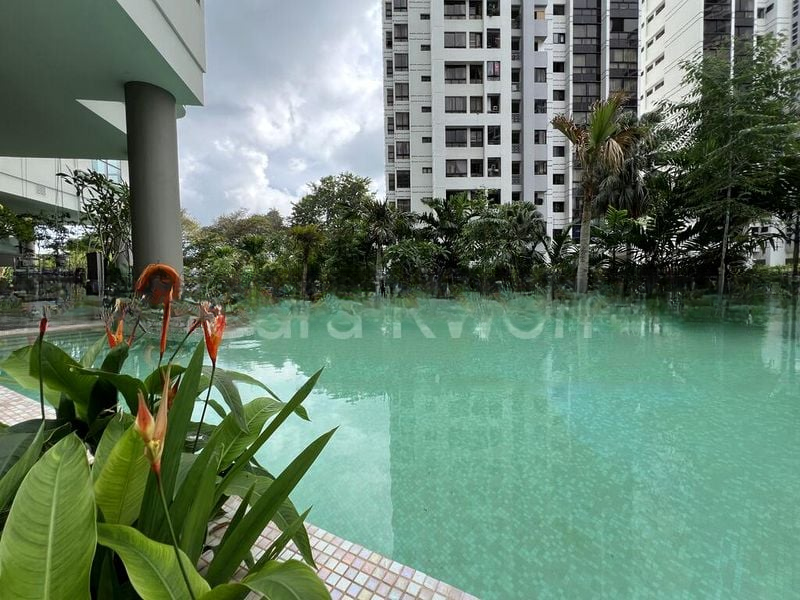 COASTLINE RESIDENCES 11