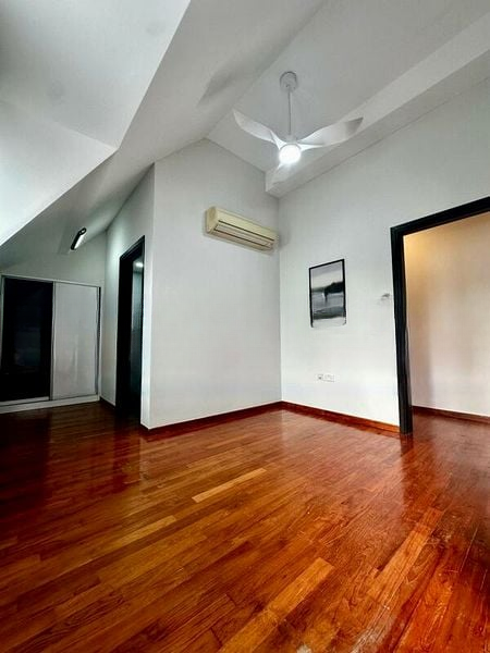 LOFT @ RANGOON 7