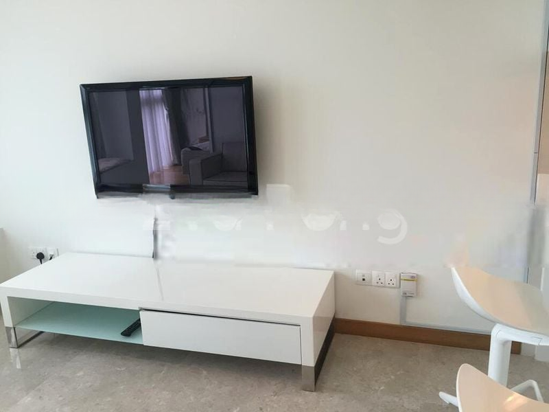 TRIBECA 6