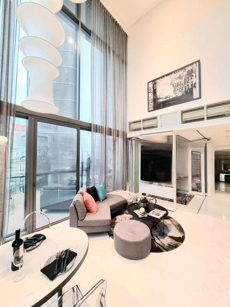 UP@ROBERTSON QUAY 13