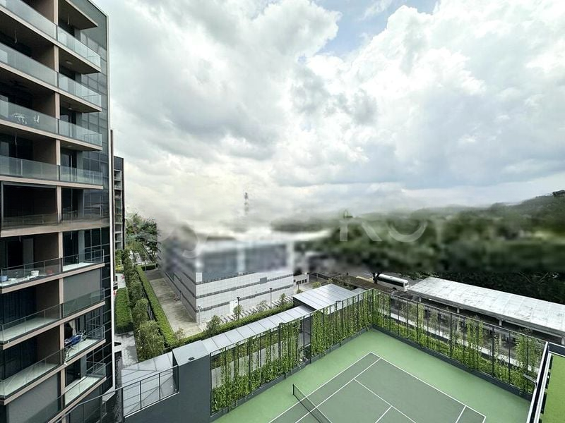 FOURTH AVENUE RESIDENCES 4