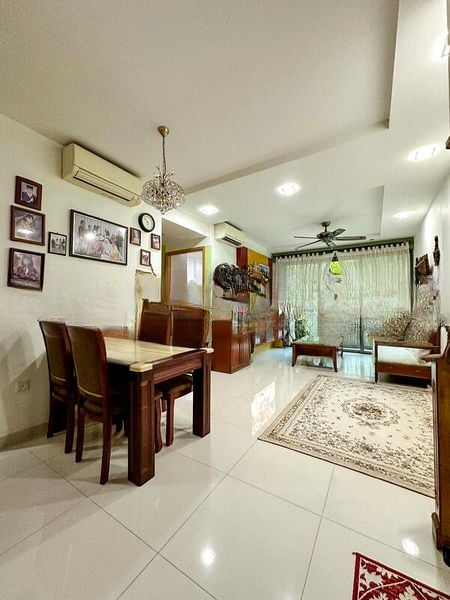 ESPARINA RESIDENCES 11