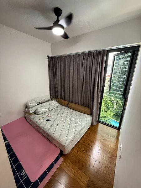 KINGSFORD WATERBAY 4
