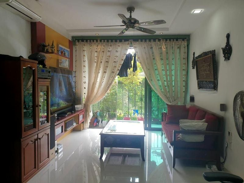 ESPARINA RESIDENCES 7