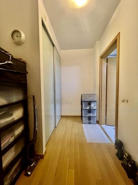 WILKIE STUDIO 11