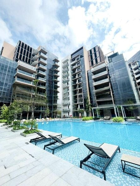 FOURTH AVENUE RESIDENCES 5