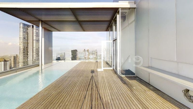 SKYLINE @ ORCHARD BOULEVARD 3