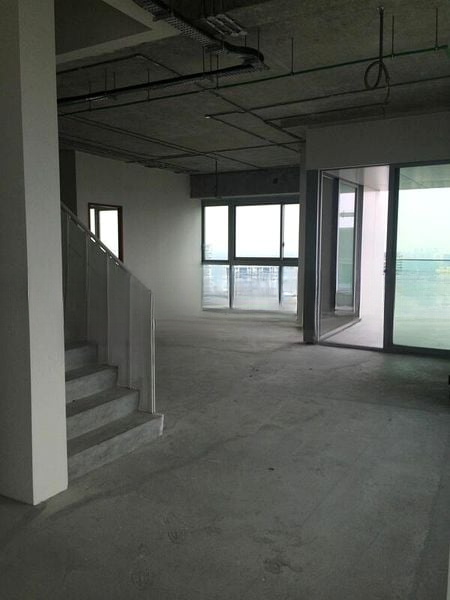 SKYLINE @ ORCHARD BOULEVARD 9