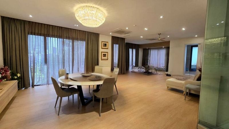 VICTORIA PARK VILLAS 1