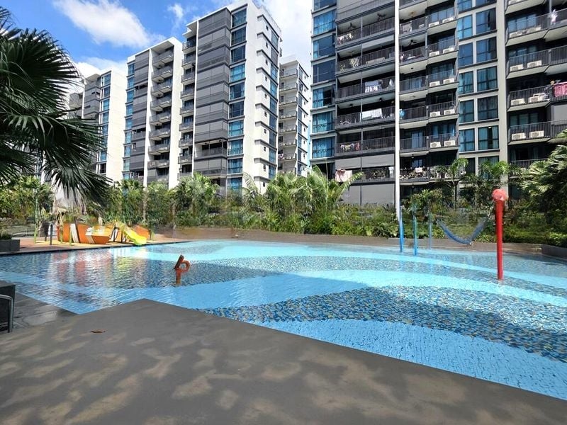 TREASURE AT TAMPINES 6