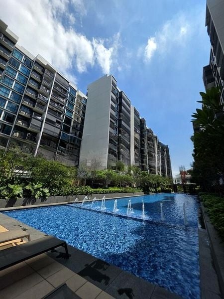 TREASURE AT TAMPINES 9