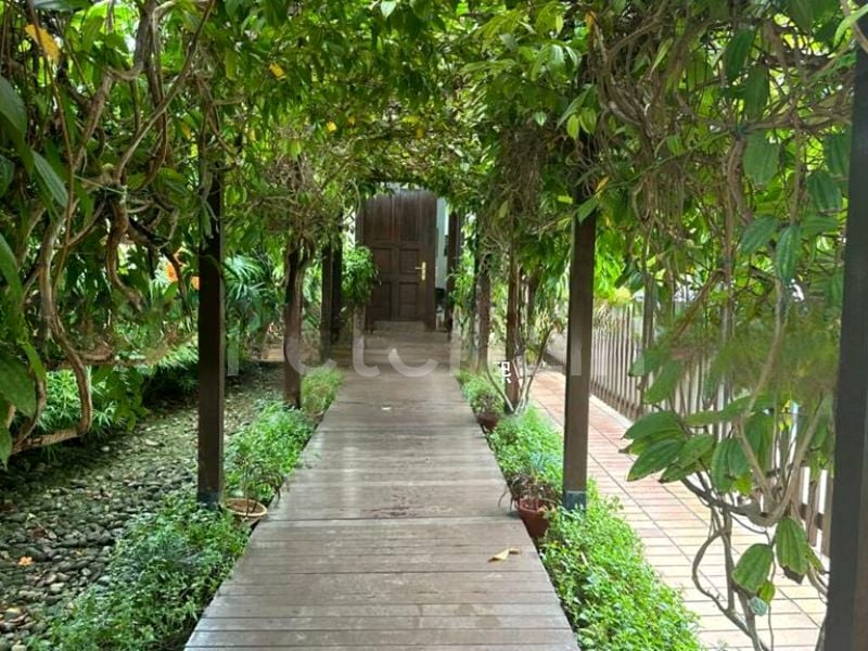 TANGLIN HILL VILLAS 11