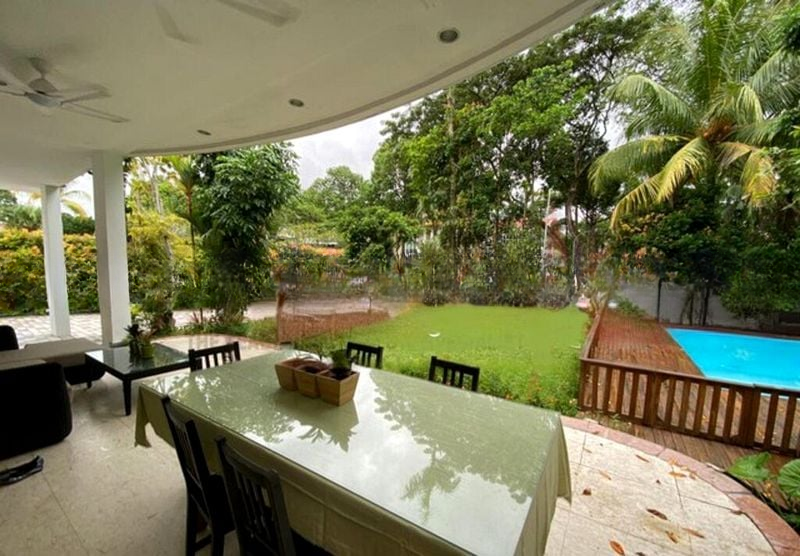 CALDECOTT HILL ESTATE 12