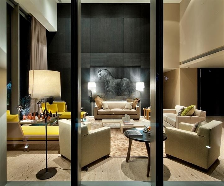 THE MARQ ON PATERSON HILL 10