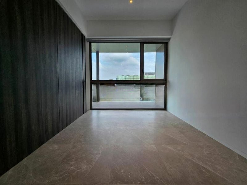 THE REEF AT KING'S DOCK 4